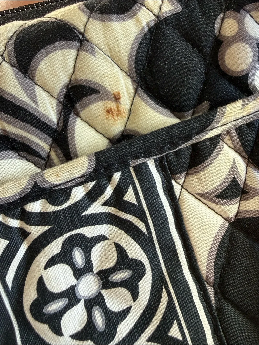 Vera Bradley Hard shell mini laptop/ipad case